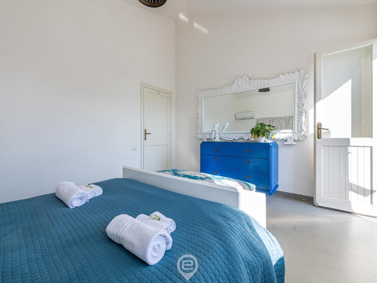 Villa Virago Porto Columbu - Perd'E Sali 外观 照片